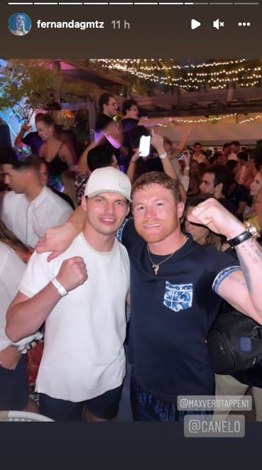 Canelo Álvarez recibe el 2022 cantando las de Luis Miguel con Max Verstappen