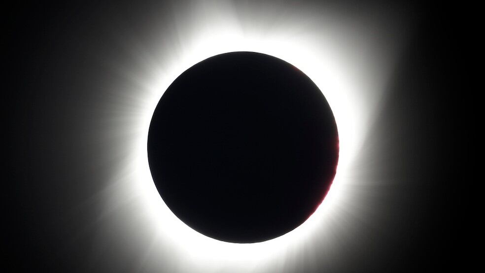 Eclipse total 2017 cerca de Redmond, EU.