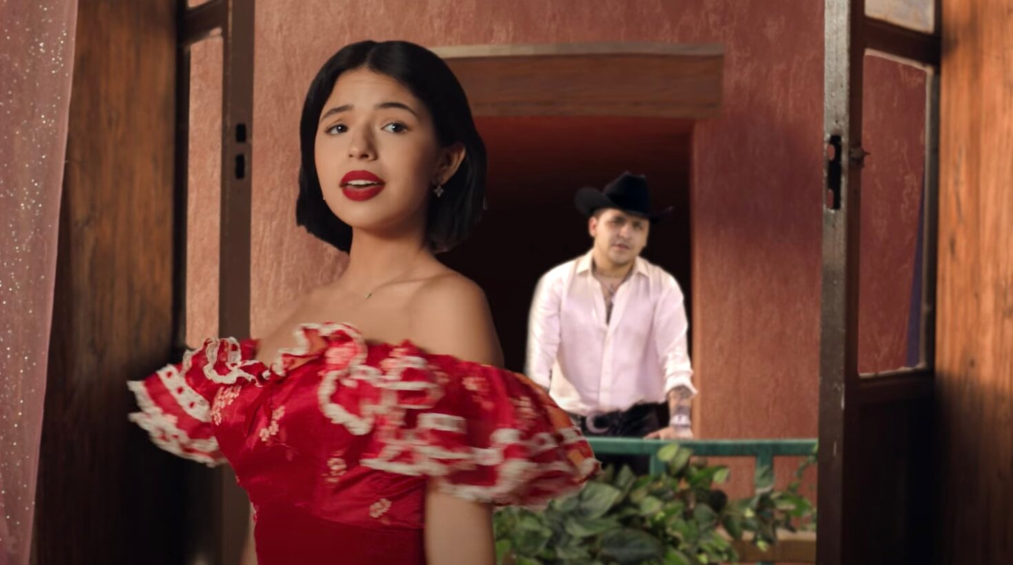Christian Nodal y Angela Aguilar