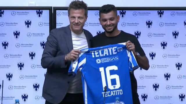 Tecatito Corona presentación