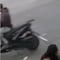 VIDEO: Motorratones le roban el celular a un niño que estaba a lado de su madre en Naucalpan de Juárez