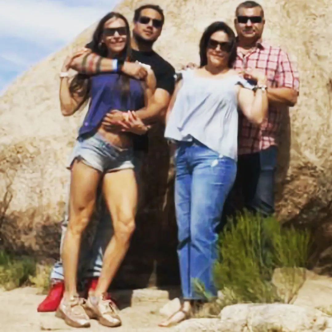 Vanessa Guzmán junto a Carlos Martínez