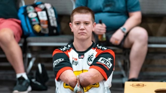 Dayton Webber, jugador profesional de cornhole