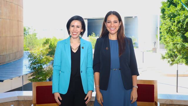 Libia Dennise García anuncia continuidad en entrega de apoyos