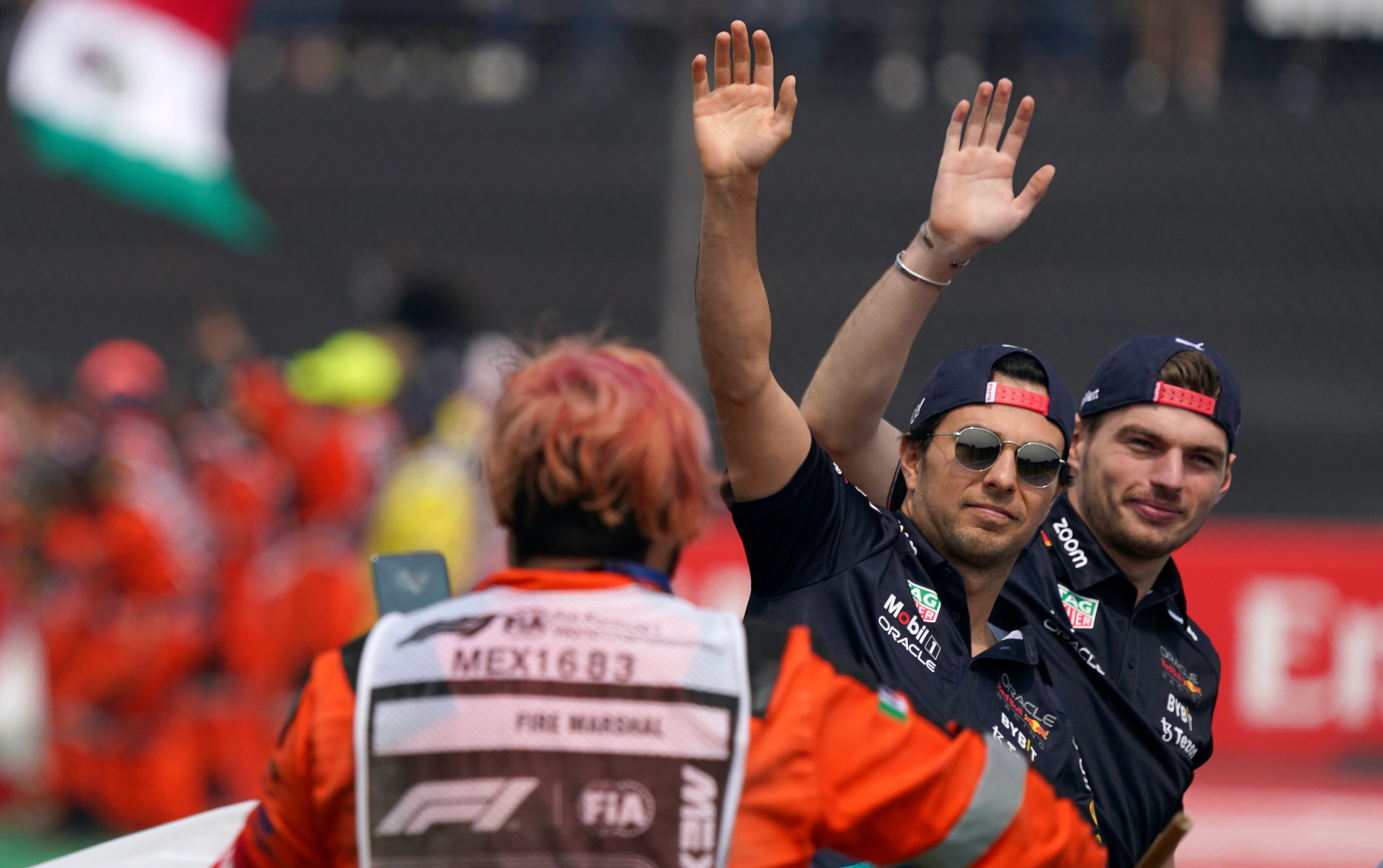 Checo Pérez y Max Verstappen
