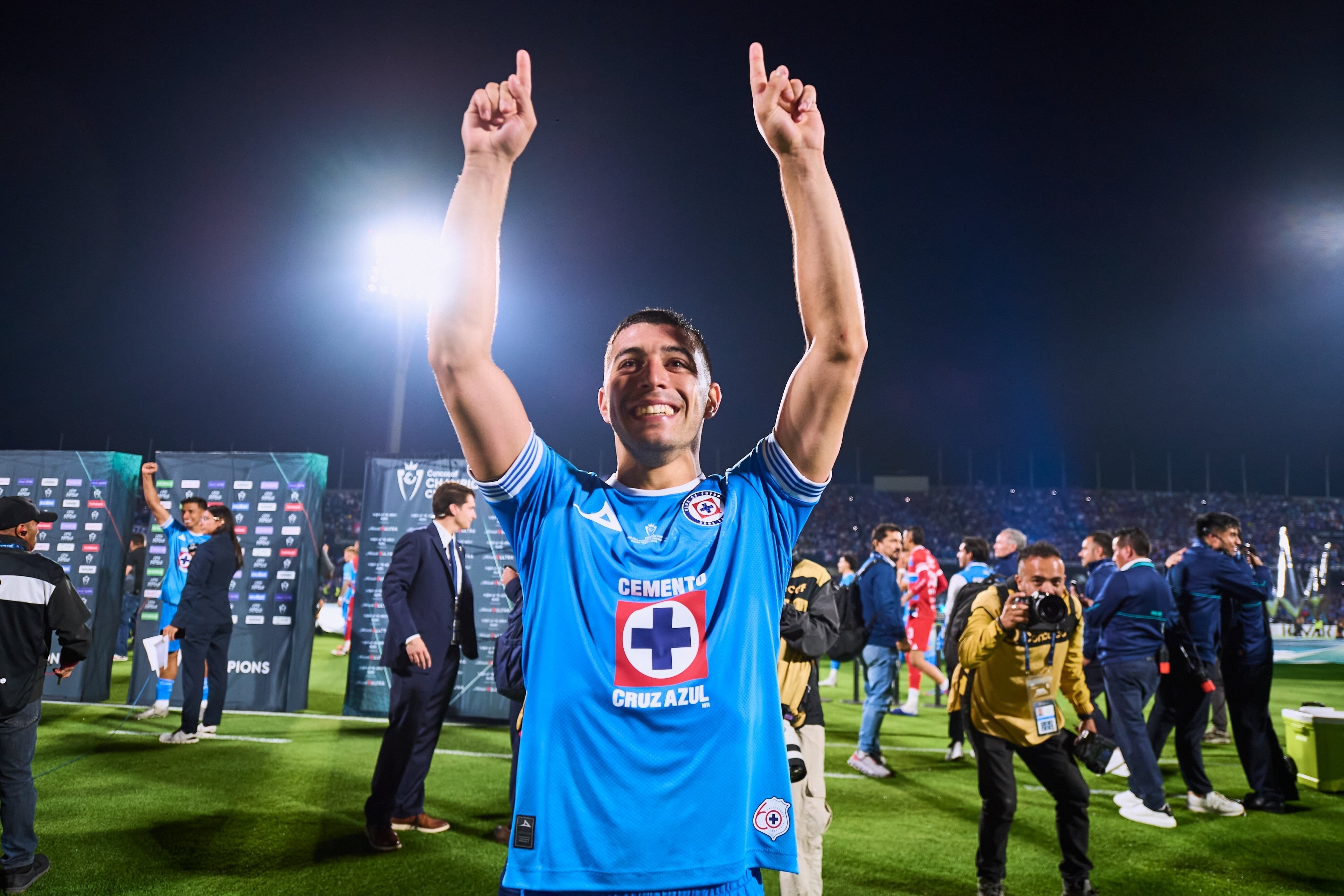 Erik Lira, jugador de Cruz Azul.
