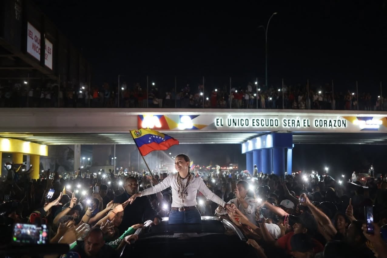 Delcy Rodríguez lanza crítica al regreso de Corina Machado a Venezuela
