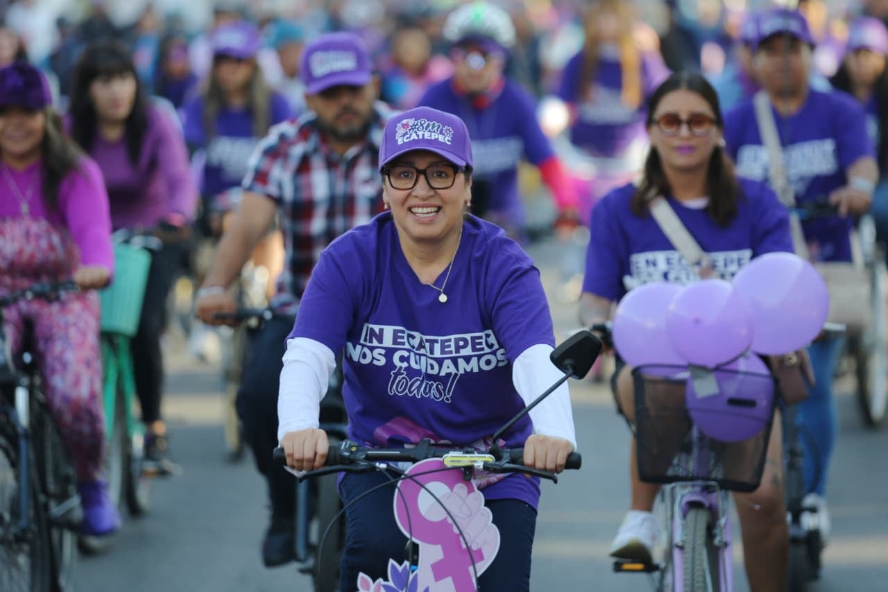Azucena Cisneros lanza transporte seguro para mujeres en Ecatepec este 8M