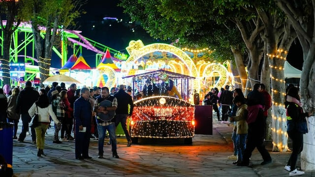 Villa Navideña 2025 en Tlaxcala: espectáculos, desfiles y actividades para toda la familia.