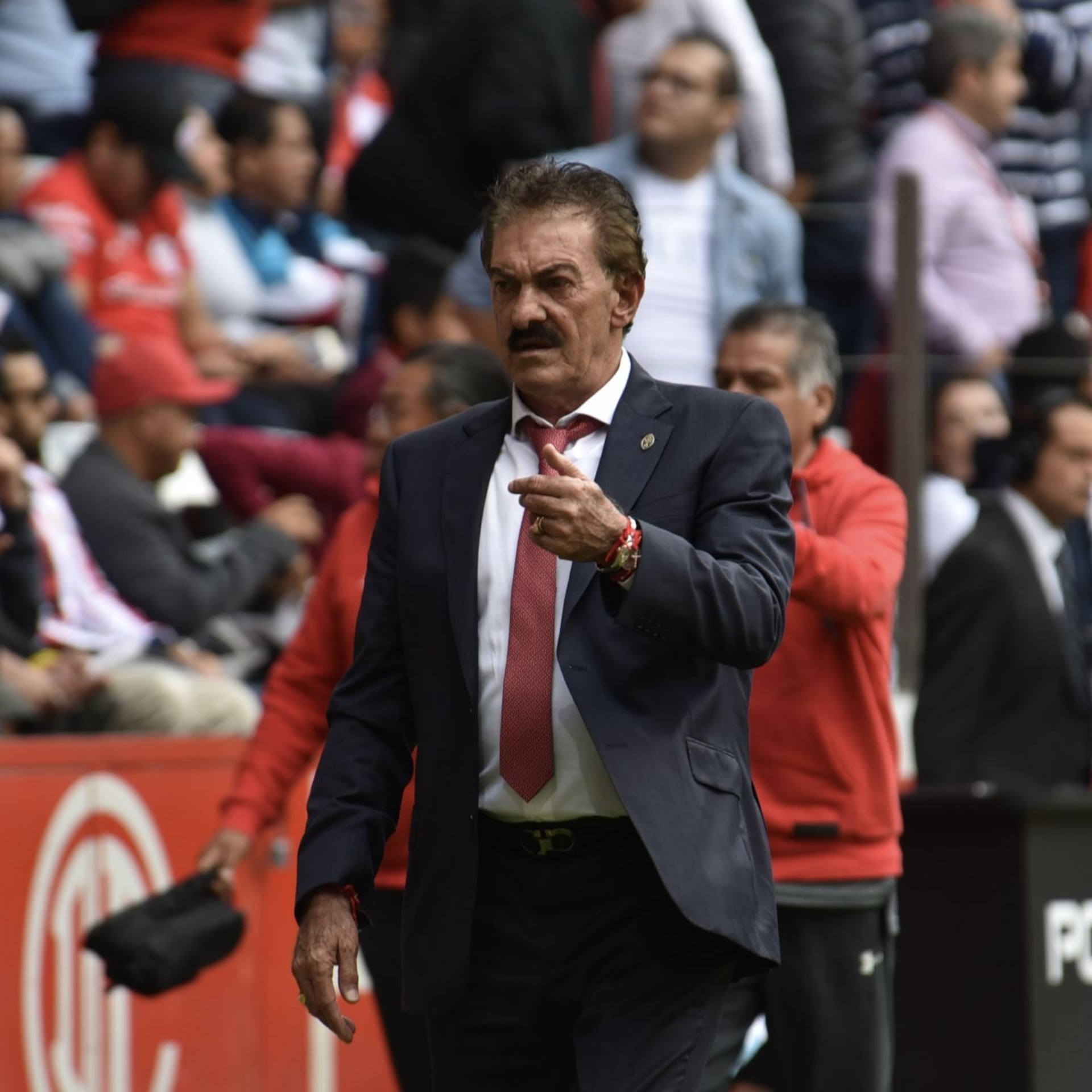 Ricardo La Volpe aclara su polémica frase que indignó a los mexicanos