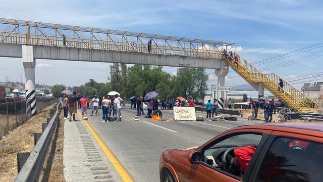 Bloqueo carretera México-Querétaro
