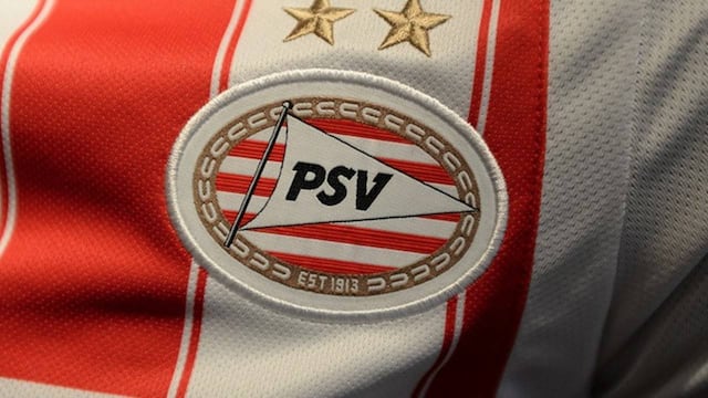 El escudo del laureado club holandés.