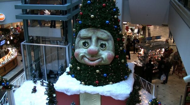 Woody, el árbol navideño parlante