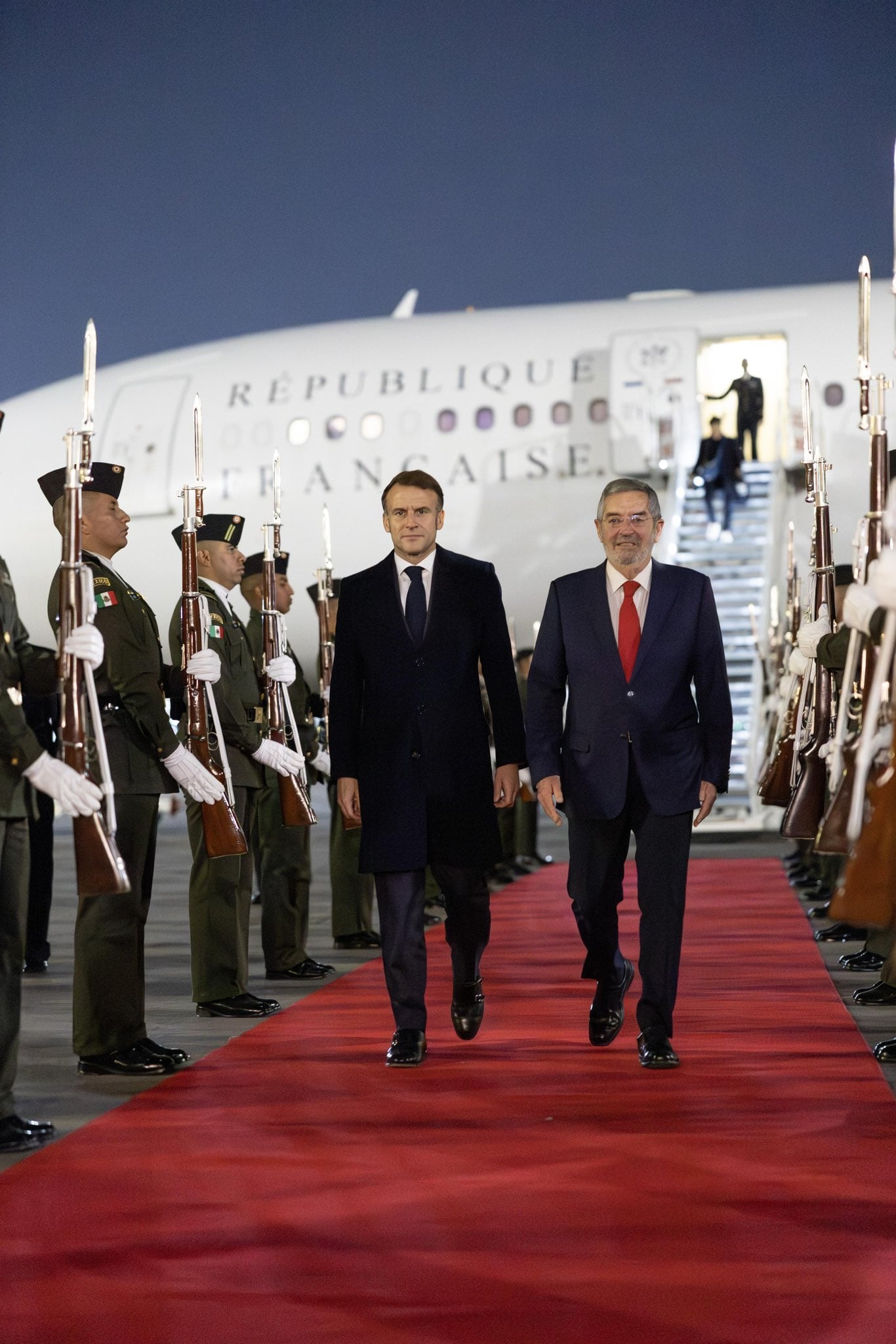 Emmanuel Macron y Juan Ramón de la Fuente