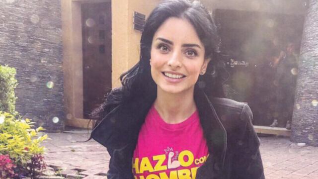 Aislinn Derbez