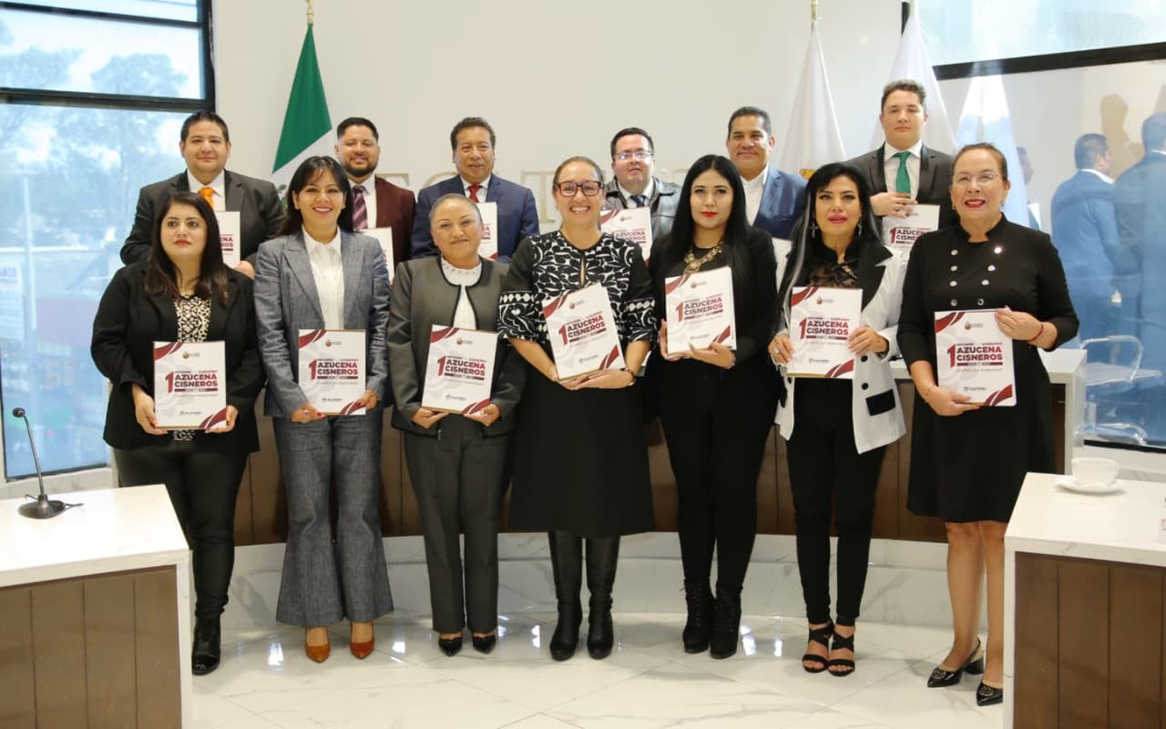 Azucena Cisneros entrega Primer Informe al Cabildo con avances destacables en Ecatepec.