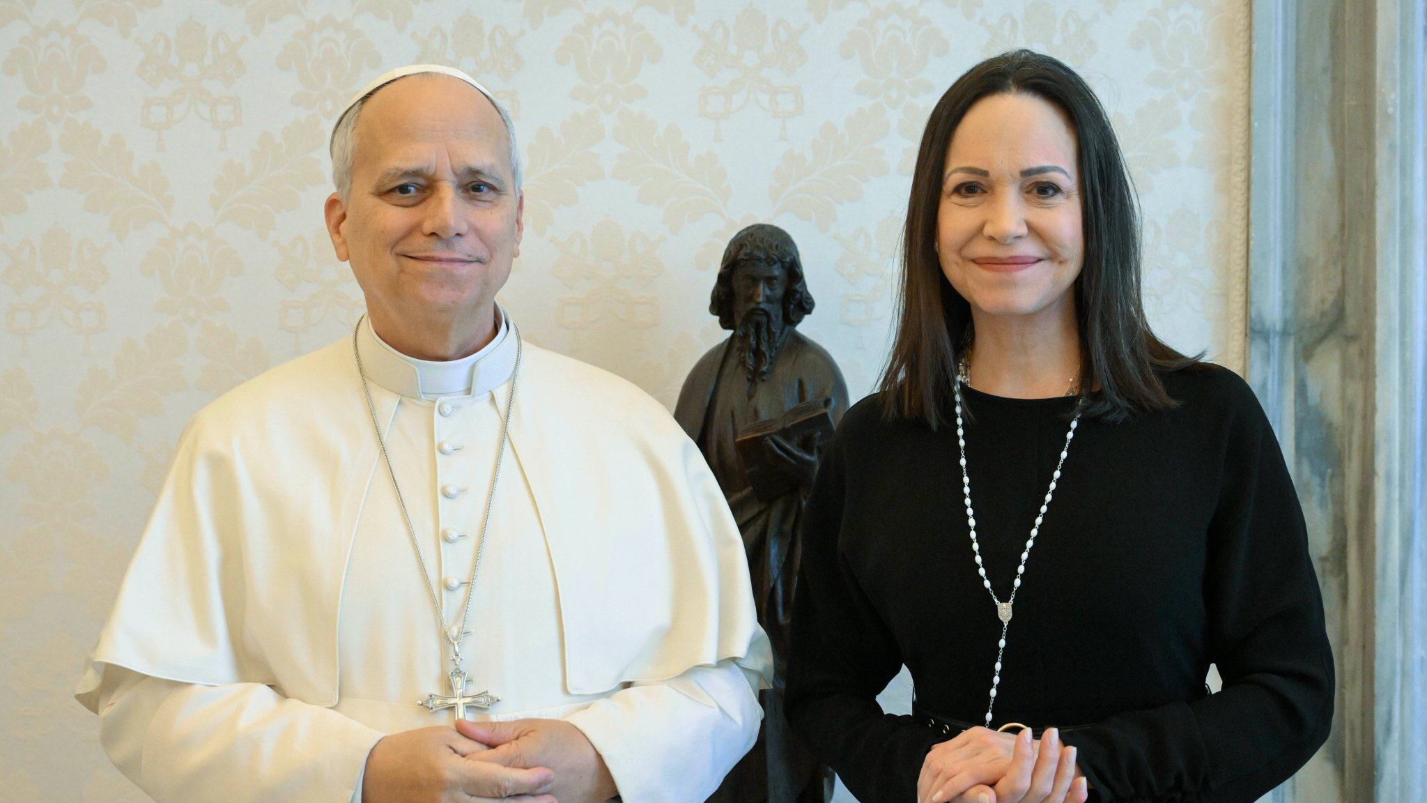 Encuentro en el Vaticano: el Papa León XIV y María Corina Machado