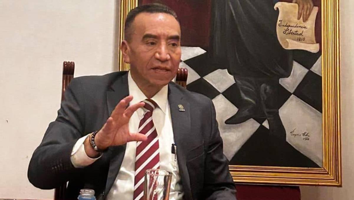 Rufino H León Tovar