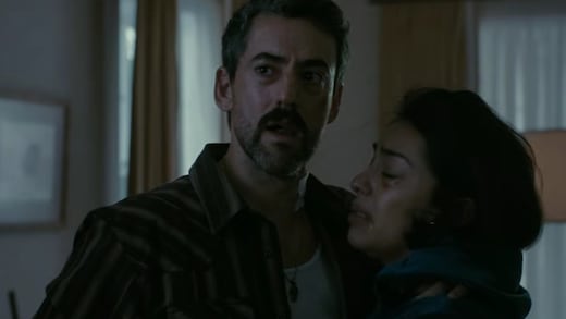 Luis Gerardo Méndez aparece en el tráiler de “Animals”, la nueva película de Ben Affleck