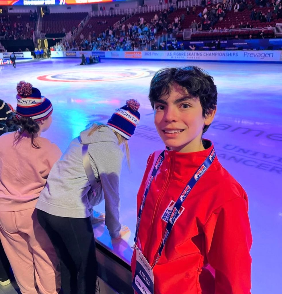Patinadores de hielo entre las víctimas por accidente de avión en Washington D.C.