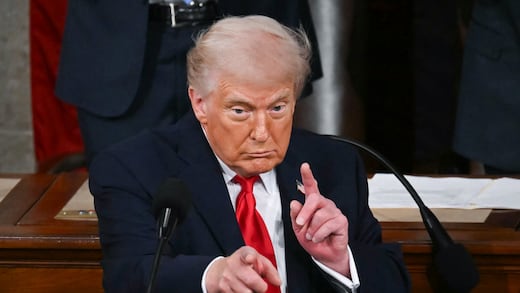 Irán aún no enfrenta lo peor, advierte Trump por “gran ola” de ataques