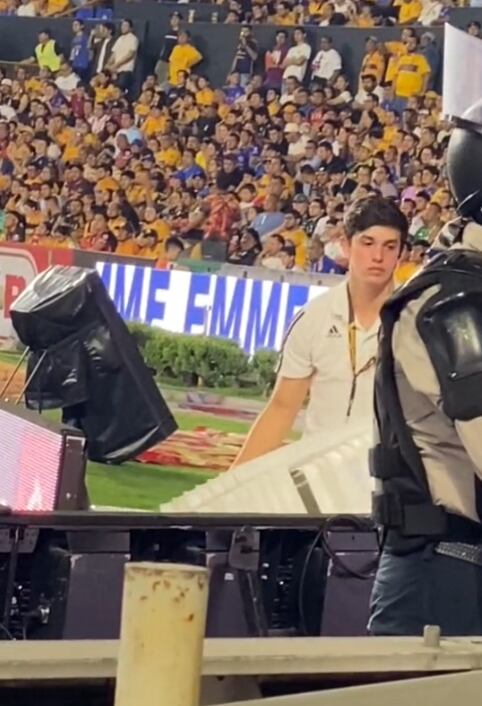 Busca al hombre que le gustó en un partido de Tigres; su novia aparece en TikTok