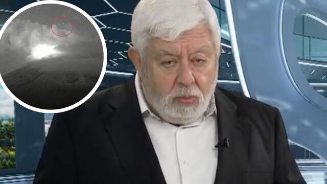 Jaime Maussan muestra ovnis sobrevolando el volcán Popocatépetl.