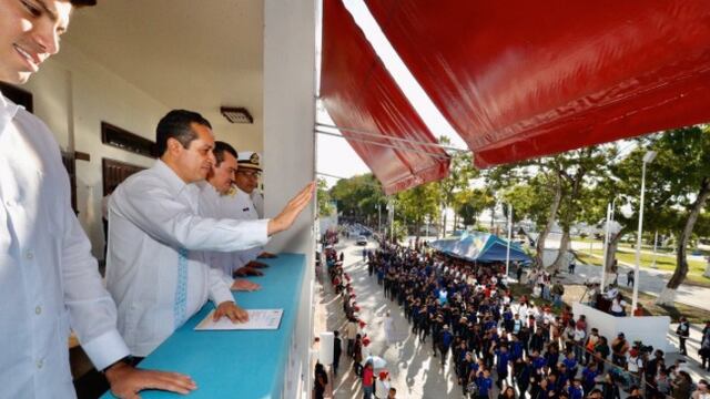 Casi 21 mil personas, entre deportistas, estudiantes y representantes de diversas instituciones participan en la jornada cívica encabezada por el gobernador