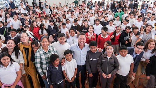 Jalisco es el primer estado con transporte público gratuito para menores