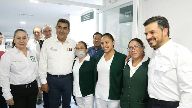 Sergio Salomón Céspedes y Zoé Robledo