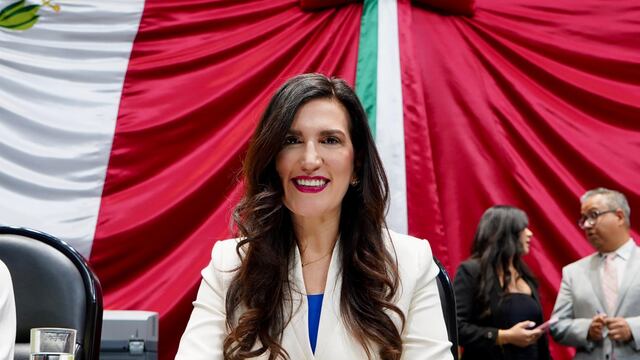 Kenia López Rabadán promete respeto al debate en la Cámara de Diputados