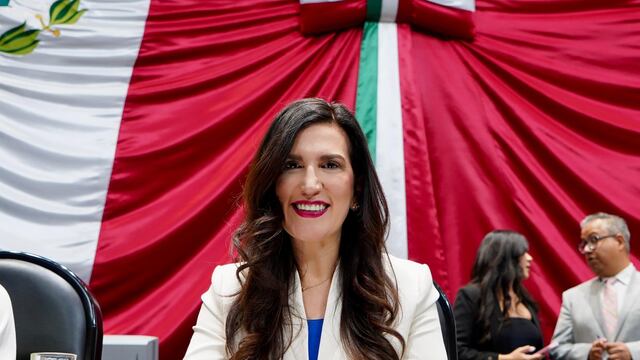 Kenia López Rabadán promete respeto al debate en la Cámara de Diputados