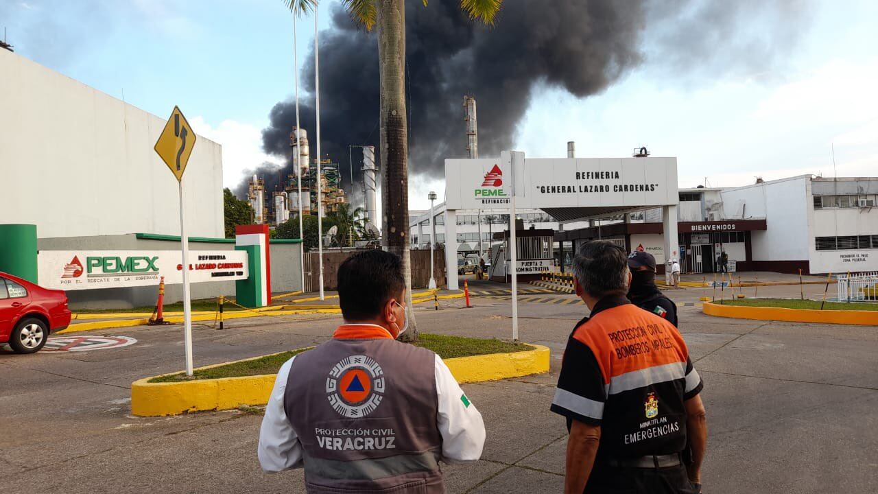 Incendio en Refinería Lázaro Cárdenas