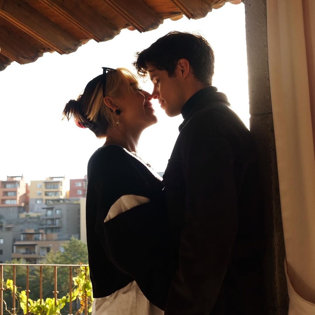 Danna Paola y Alex Hoyer.
