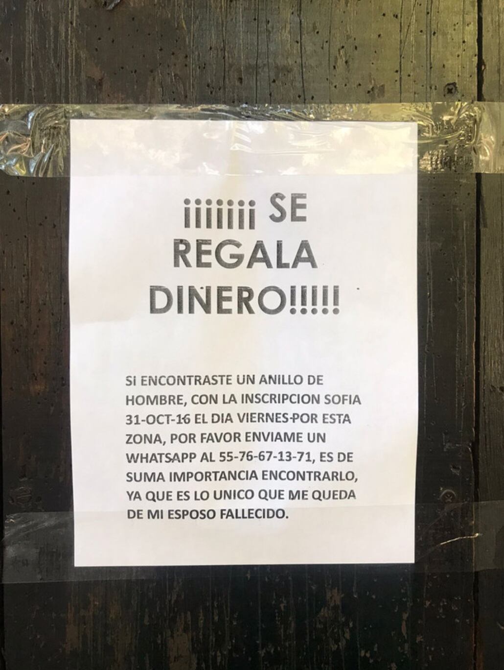 Anuncio de la viuda que busca el anillo