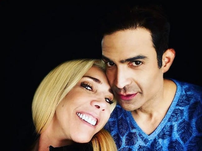 Cynthia Klitbo y Juan Vidal