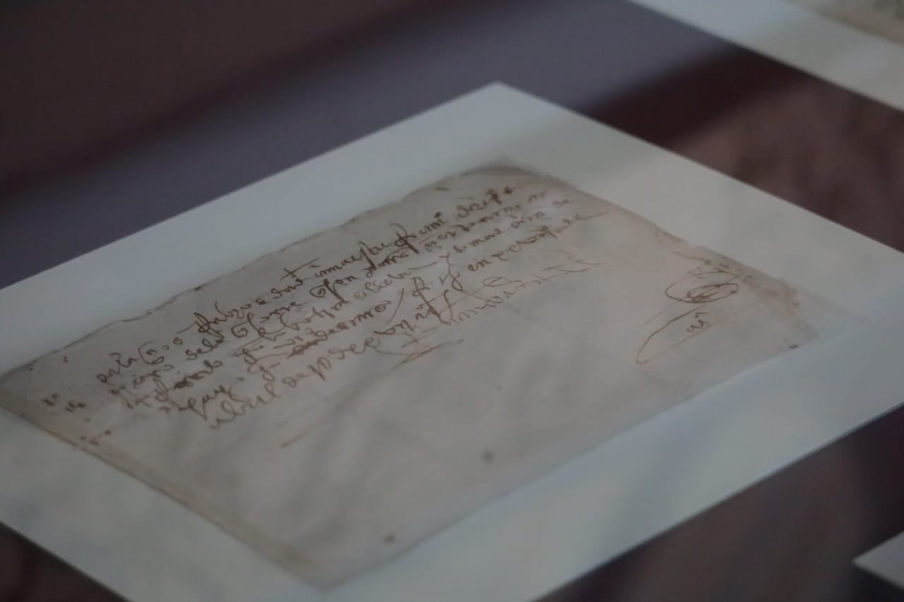 Repatrían manuscrito de Hernán Cortés