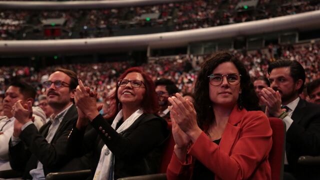 Leticia Ramírez y Luisa María Alcalde Luján durante el 4 Informe de Gobierno de Claudia Sheinbaum Pardo, Jefa de Gobierno.