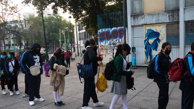 Regreso a clases del nivel básico después de las fiestas decembrinas.