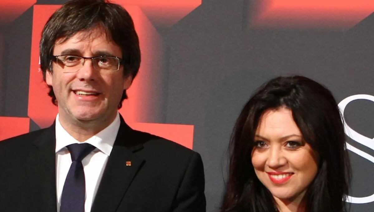 Carles Puigdemont y su esposa Marcela Topor
