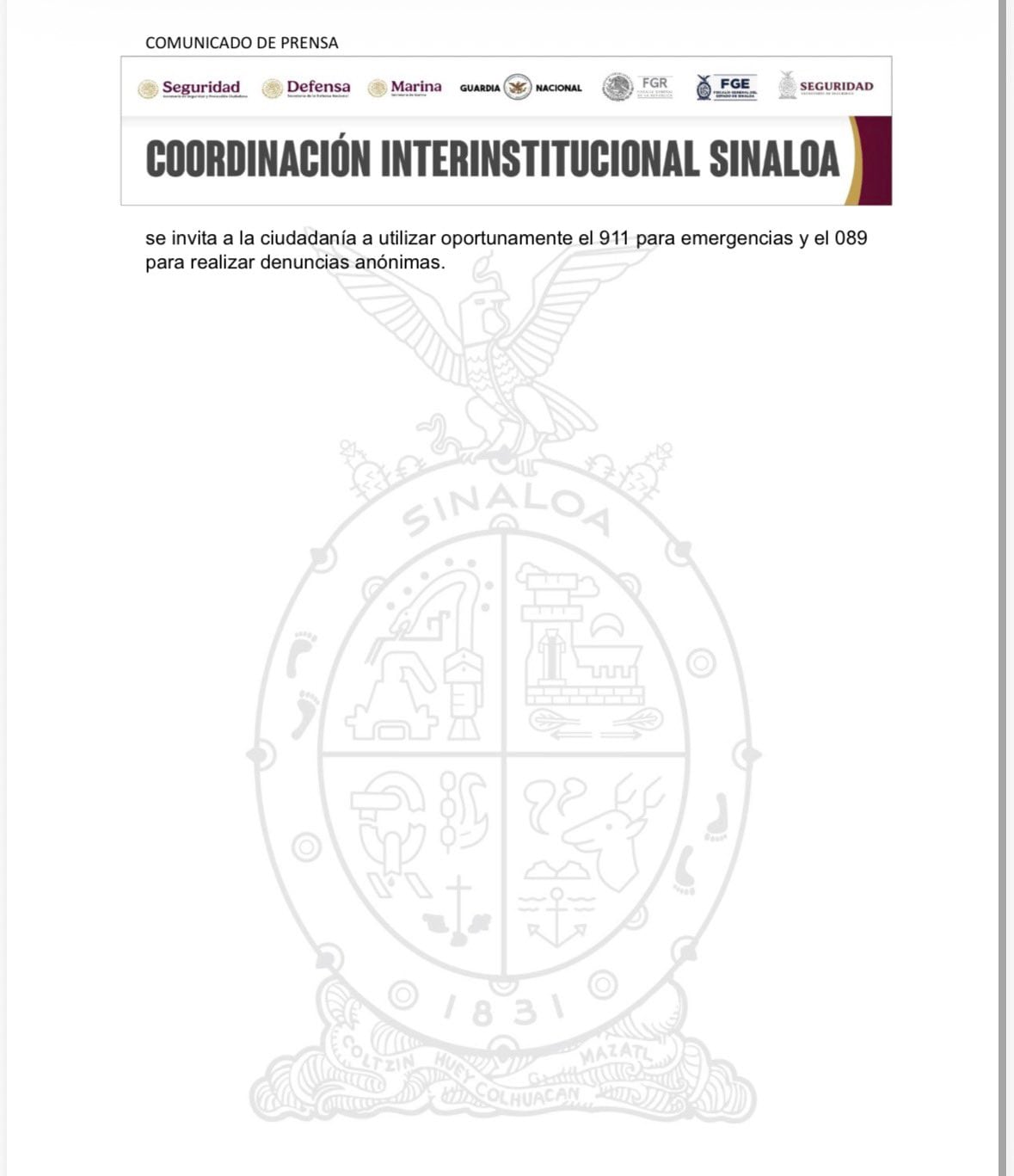 Sinaloa informa decomiso de armas y equipo de seguridad tras inspección de una camioneta blindada.