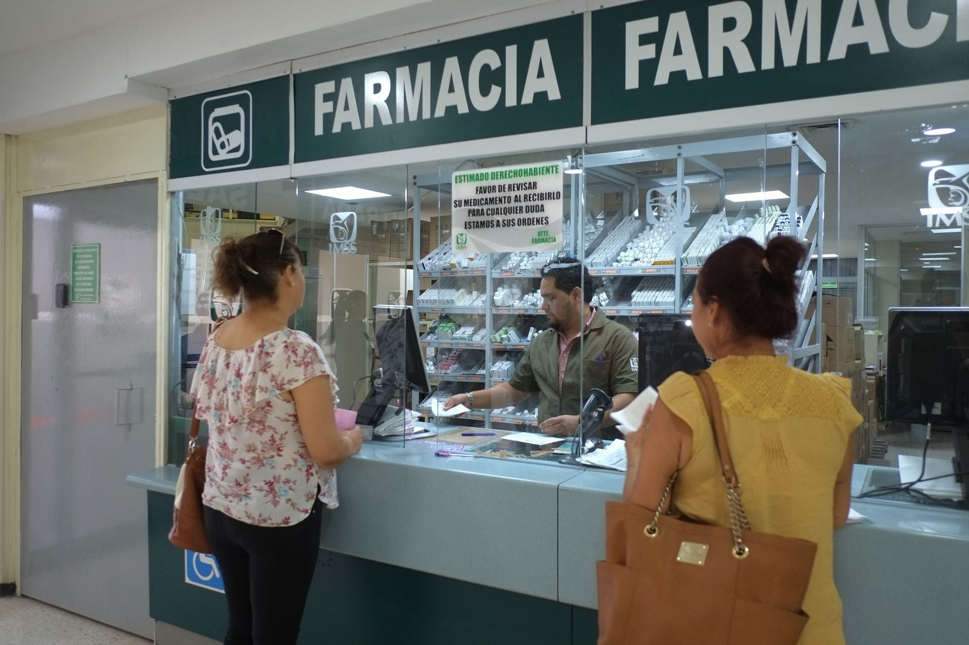 ¿De qué trata La austeridad Mata?