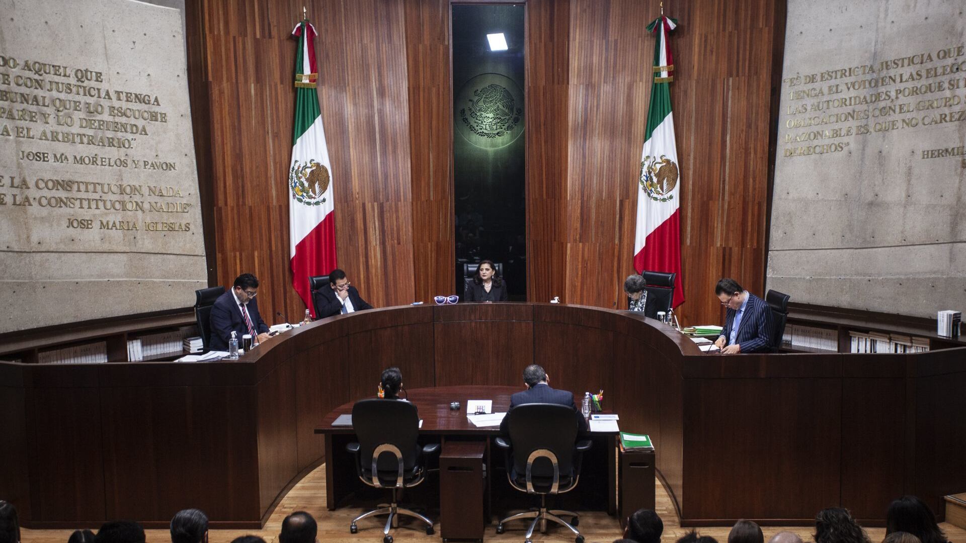 El Tribunal Electoral ha optado de nuevo por mirar hacia otro lado