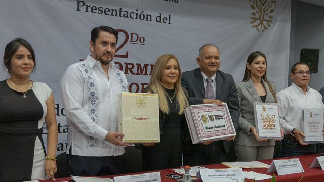 Evelyn Salgado entregó al Congreso de Guerrero su 2do Informe de Gobierno