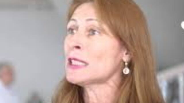 No faltó el comentario sobre la renuncia de Gabriela Cuevas y el activismo de Tatiana Clouthier