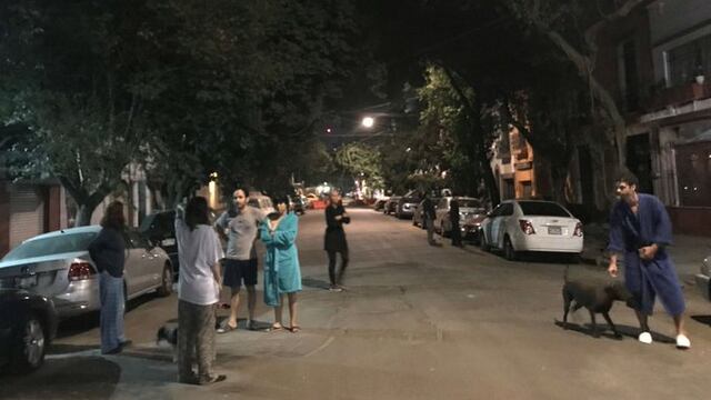 Desalojo en la CDMX por el sismo magnitud 6.9 con epicentro en Coalcomán, Michoacán