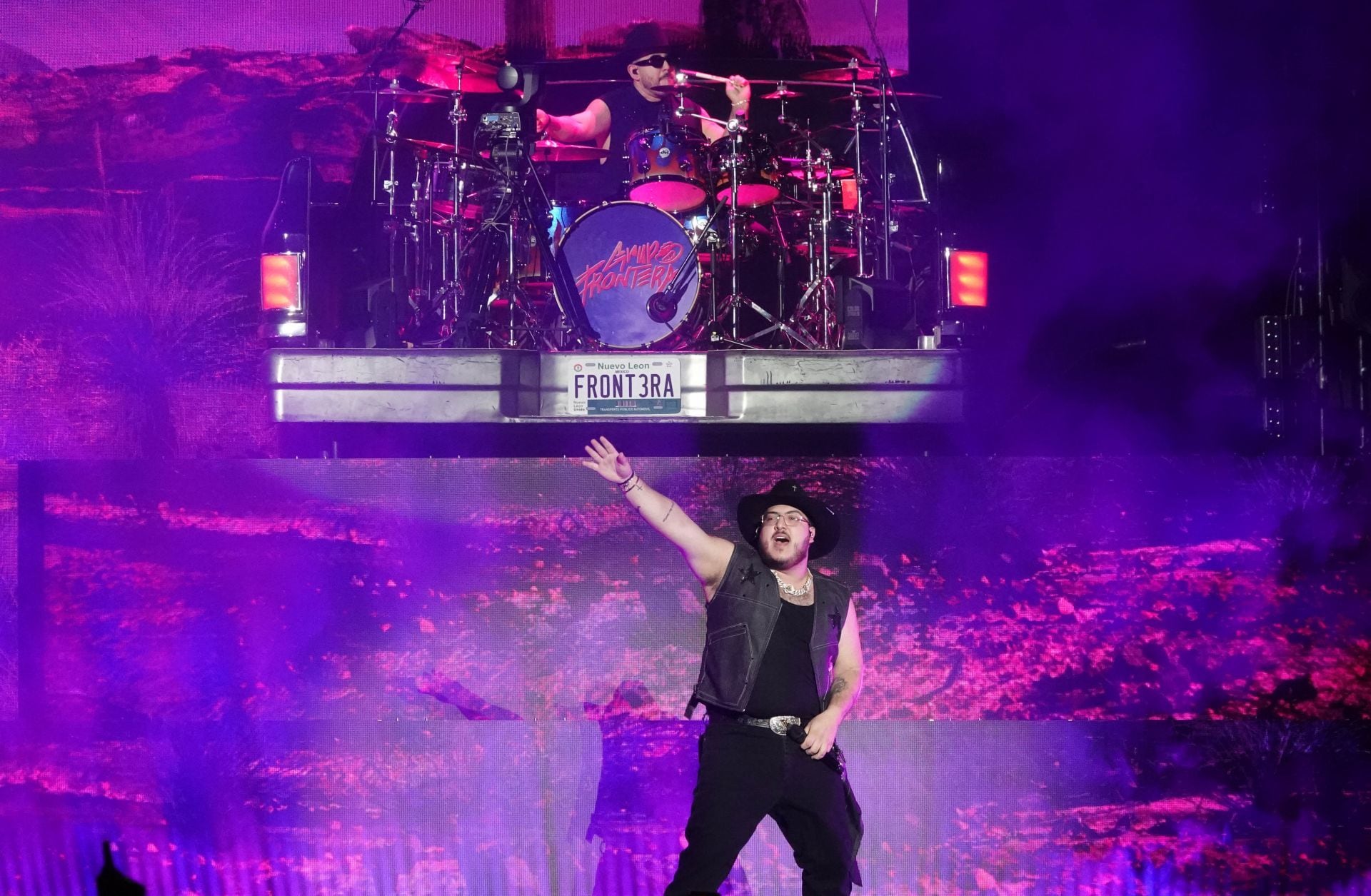 Grupo Frontera, agrupación.