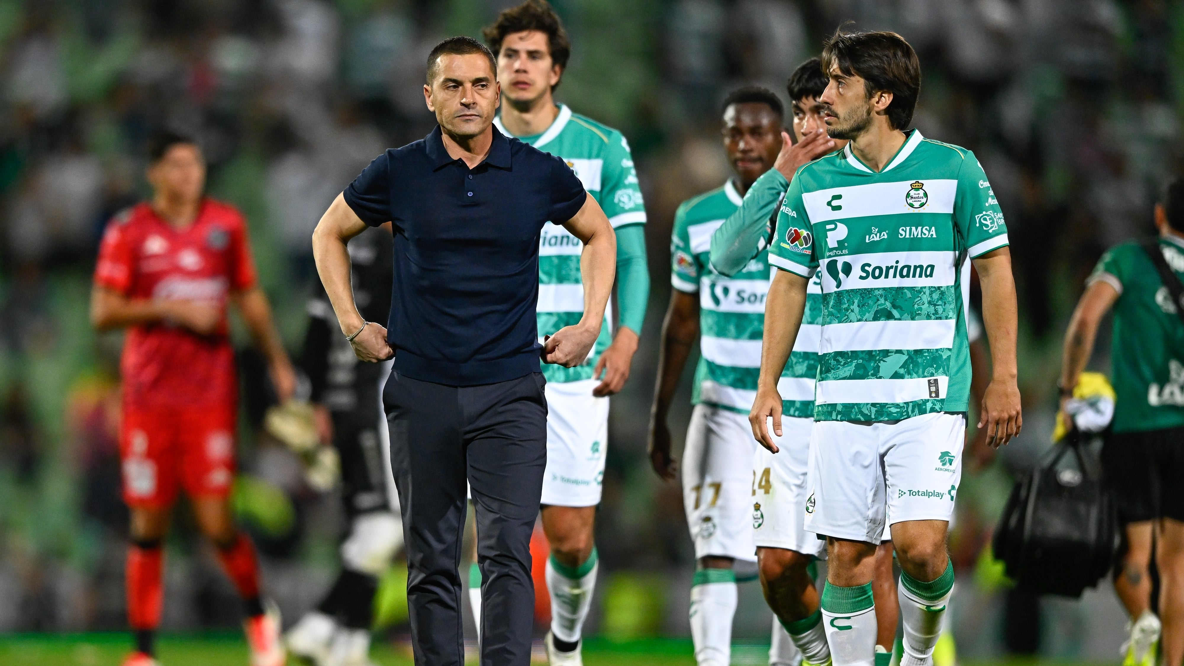Santos Laguna despide a su DT tras ser último en Liga MX