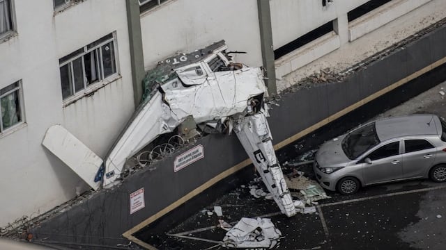 Avioneta se estrella en Brasil.