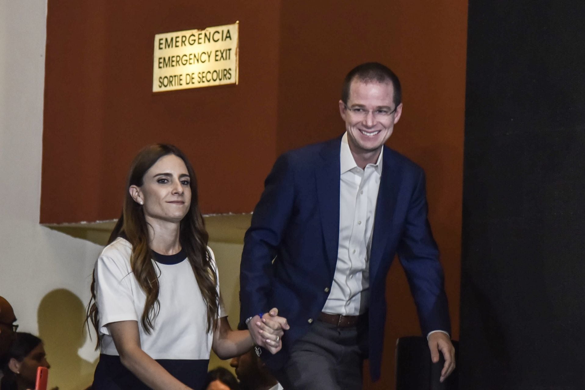 Ricardo Anaya y su esposa